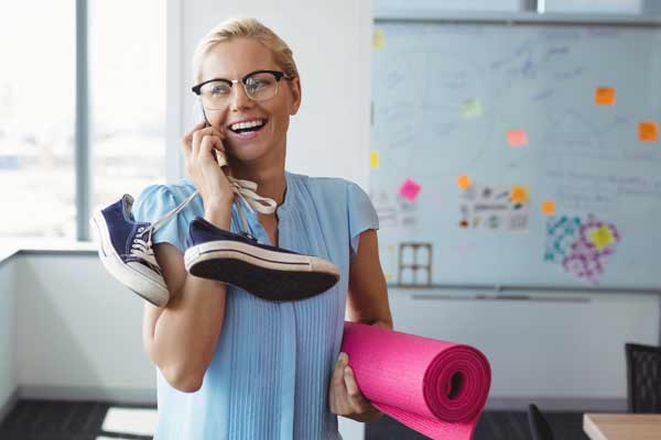 solo-wellness-business-owner Happy Solo Wellness Business Owner